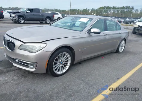 2013 BMW 750Li из США, поврежденный, VIN WBAYE8C51DD134120